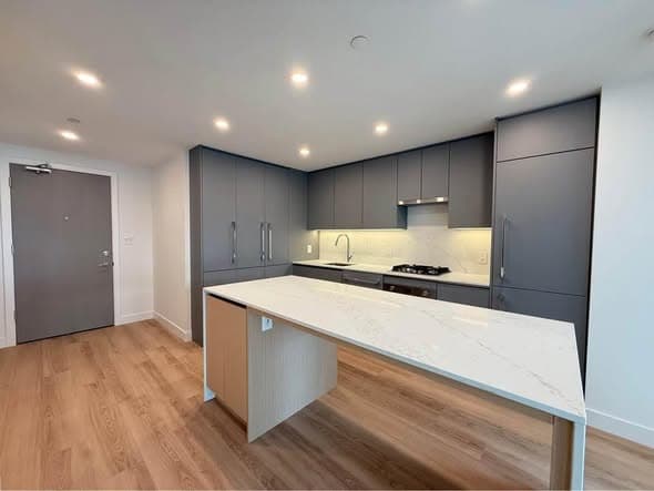 Brand new condo 1 bedroom, 1 bathroom